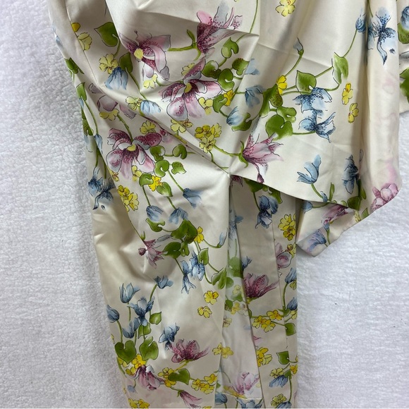 Saks fifth Avenue vintage floral flower garden party robe - Picture 4 of 14
